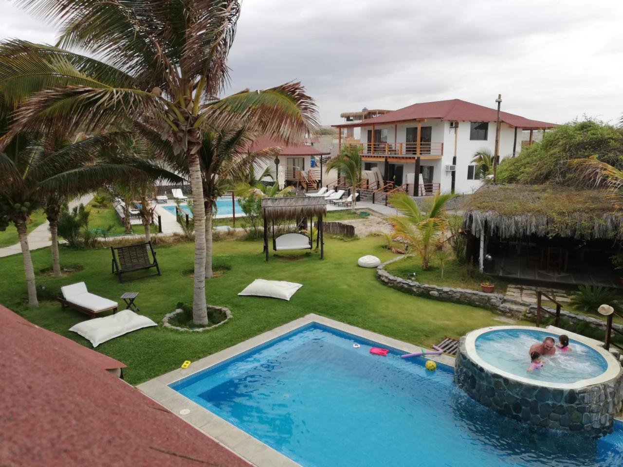 Hotel Villa Sirena Vichayito Exterior photo